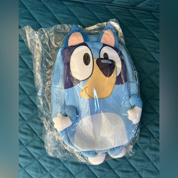 Bluey Backpack - Picture 6 of 6